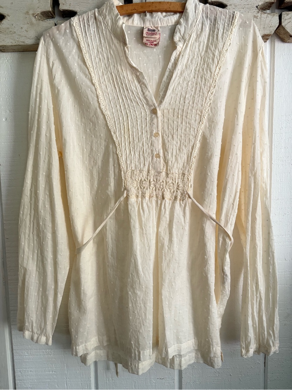 Vintage Faded Glory Cream Pintuck Peasant Tunic with Lace Trim XL